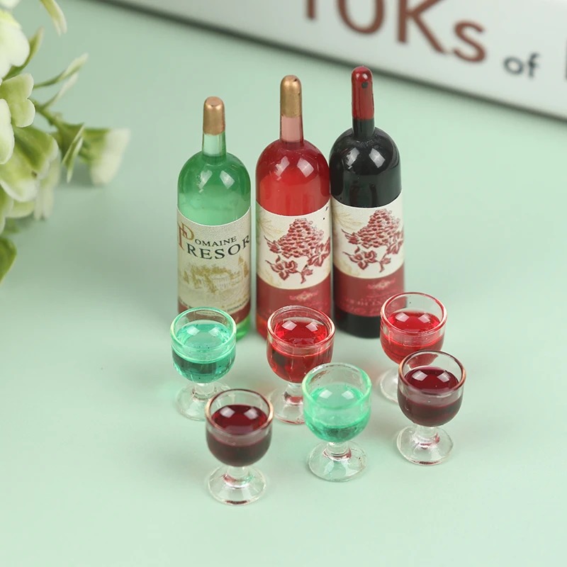 Taste Wine Beer Kitchen - 1 Set 1/12 Miniature Wine Bottles